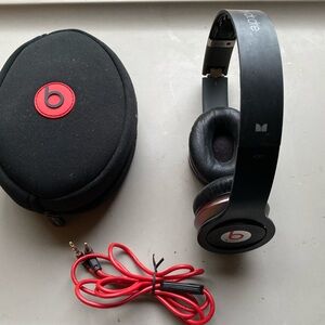 Beats by Dre Solo Monster Wired Headphones(Read)